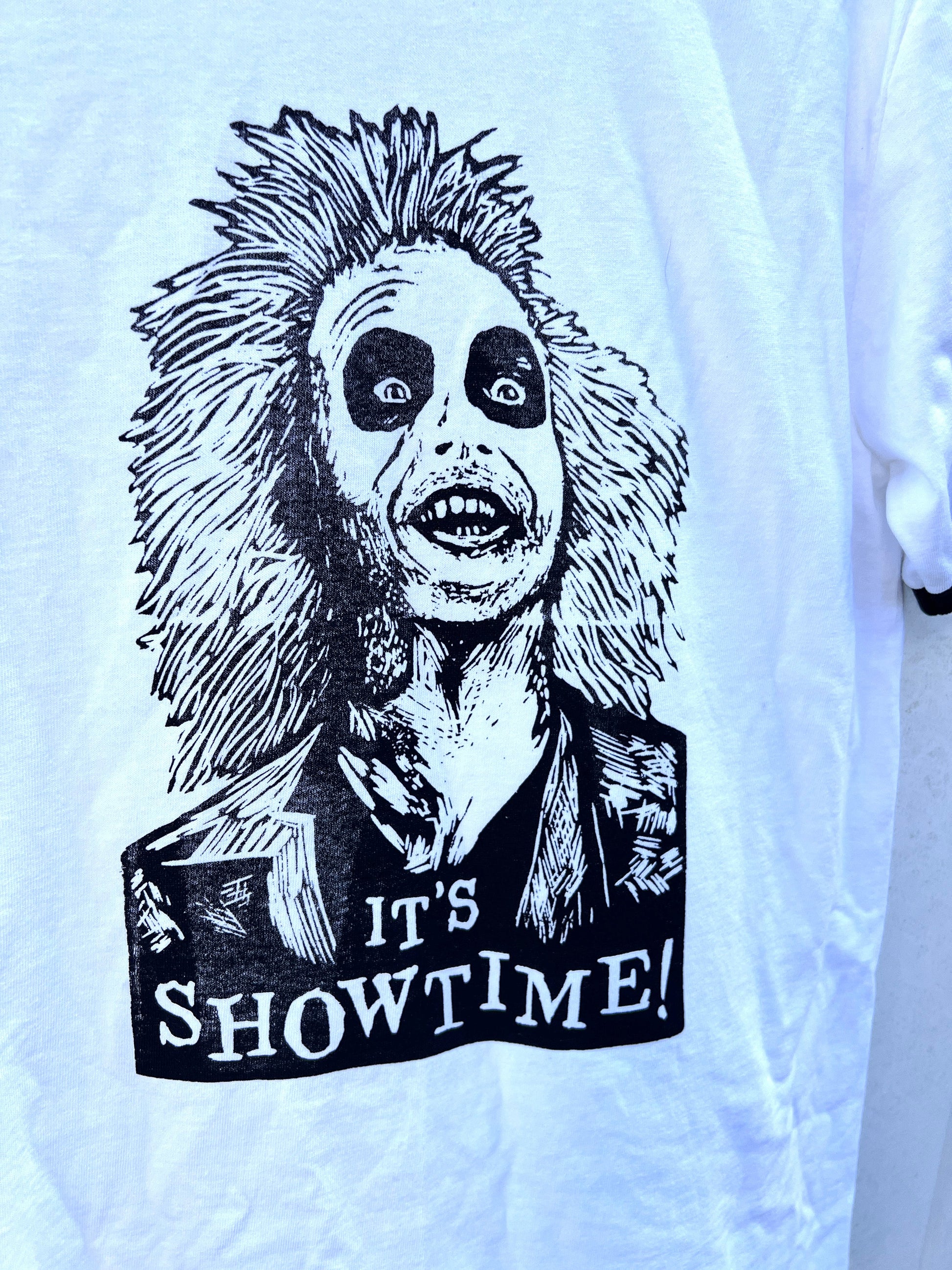 Beetlejuice - It’s Showtime! - screen print t-shirt SMALL Men’s Ringer Tee - Arts & Crafts