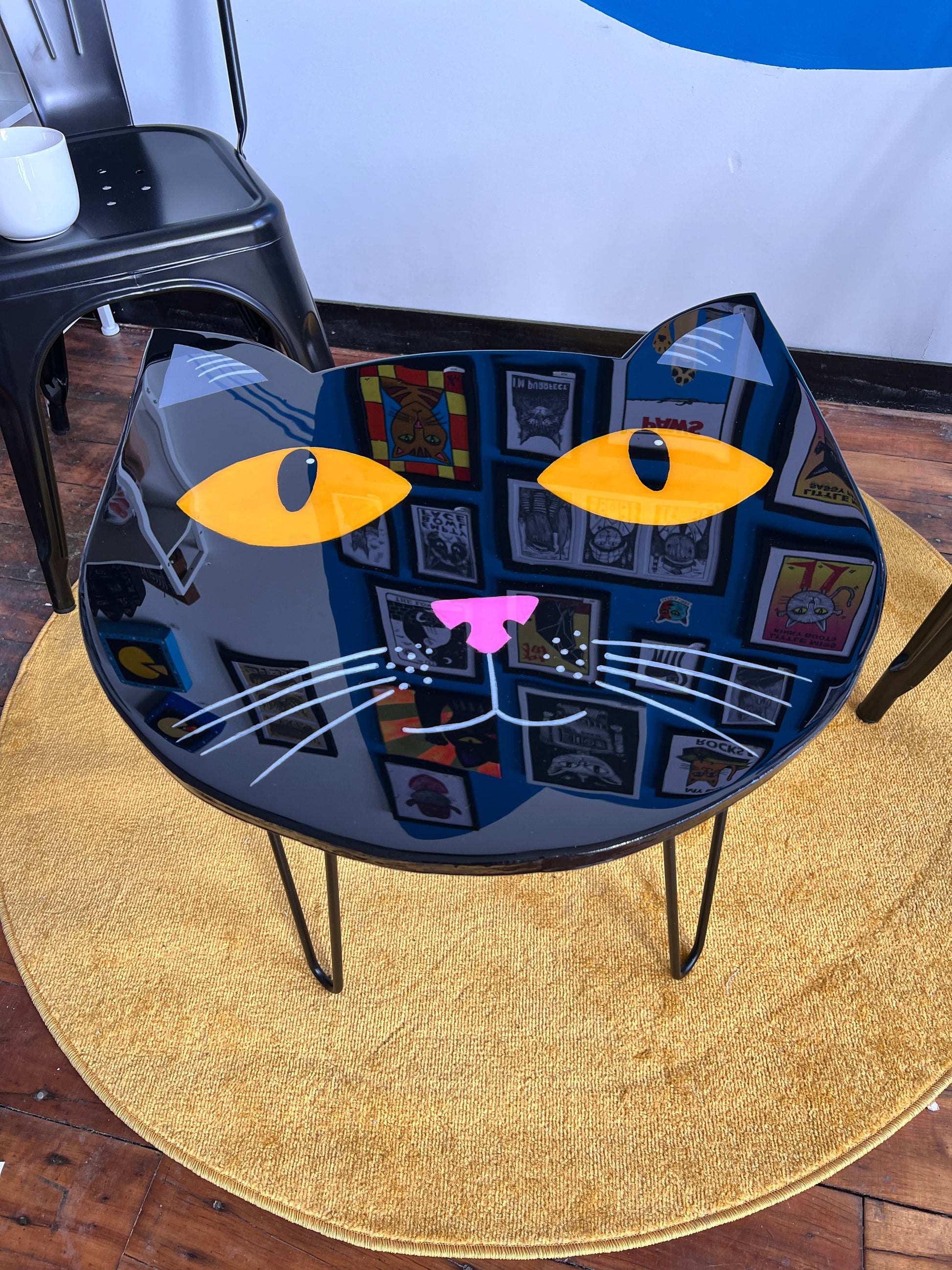 Black Cat: Coffee Table: 24’’x24’’ with 16’’ legs - Furniture