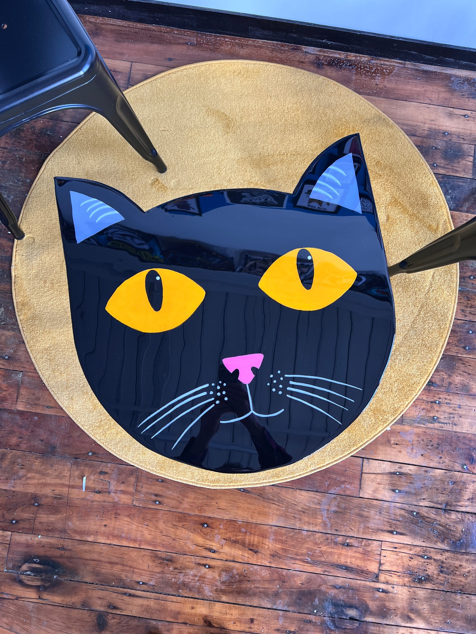Black Cat: Coffee Table: 24’’x24’’ with 16’’ legs - Furniture