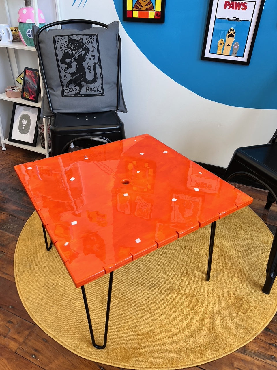 Cheez-It Cracker: Coffee Table: 24x24’’ with 16’’ legs - Furniture
