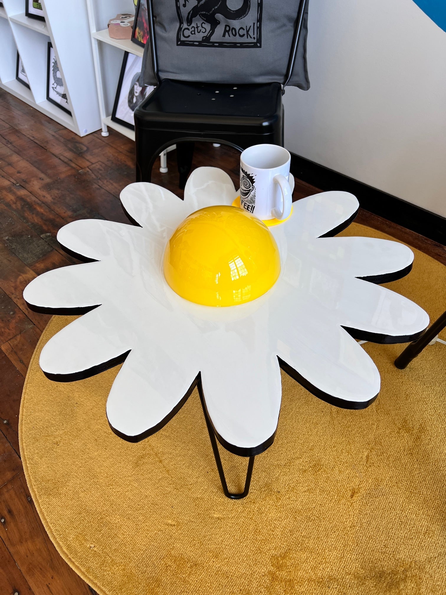 Daisy: Coffee Table: 24’’ round with 16’’ legs - Furniture