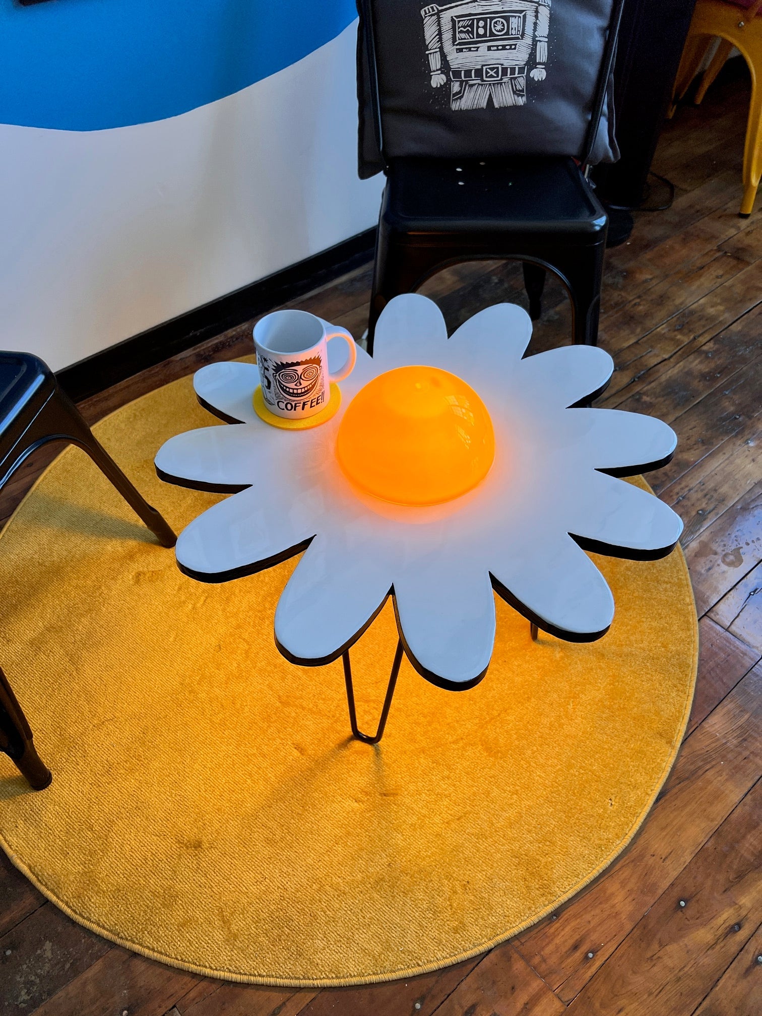 Daisy: Coffee Table: 24’’ round with 16’’ legs - Furniture