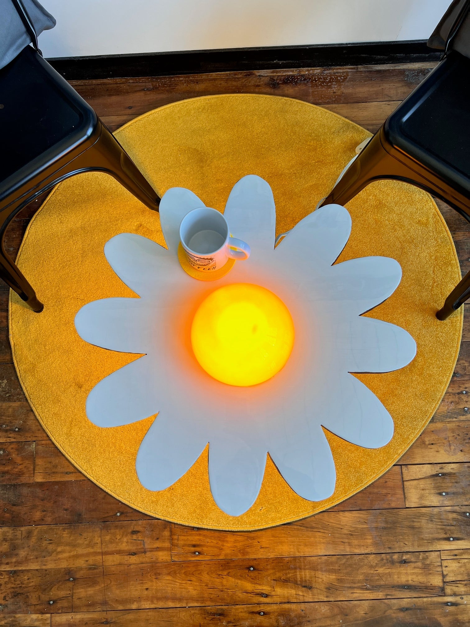 Daisy: Coffee Table: 24’’ round with 16’’ legs - Furniture