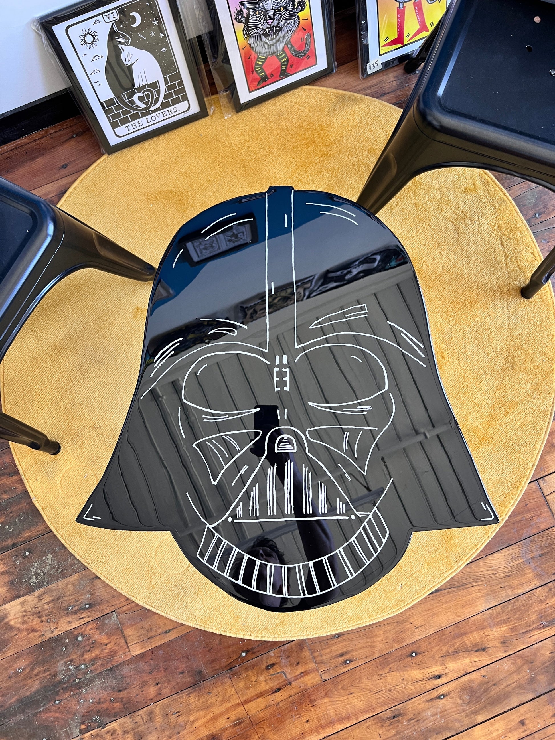 Darth Vader - Star Wars: Coffee Table: 24x24’’ with 16’’ legs - Furniture