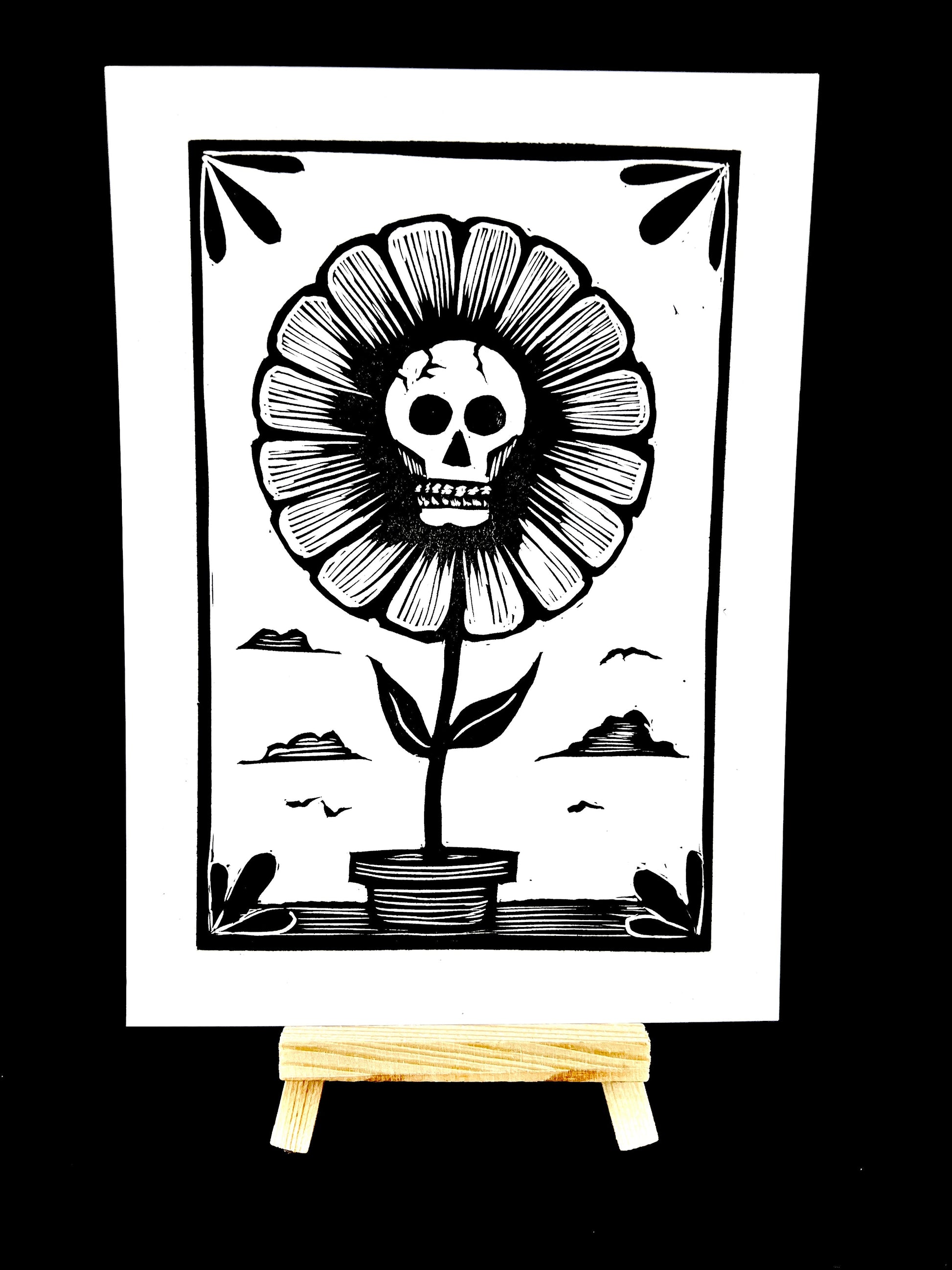 Dead Head - Arts & Crafts