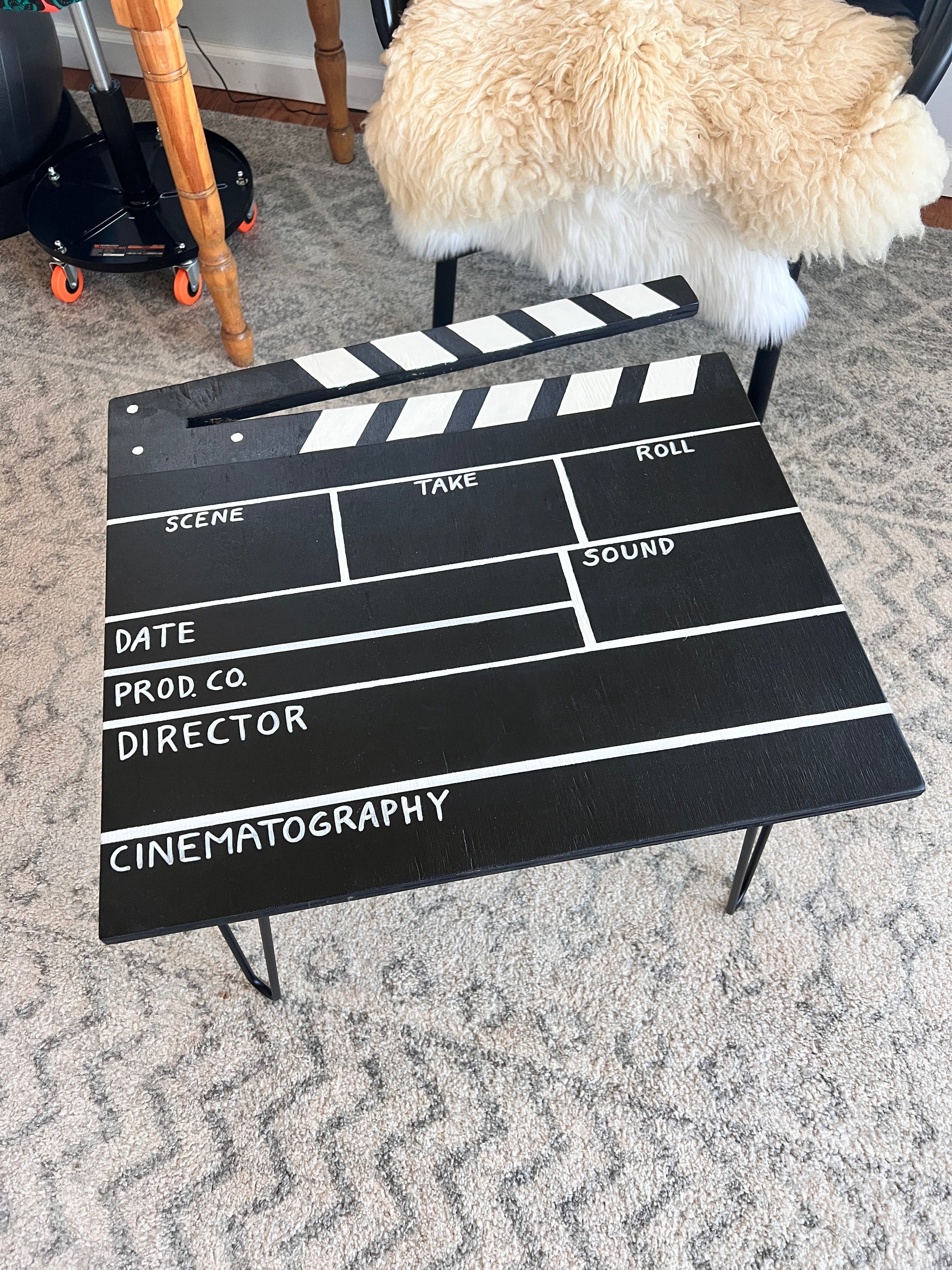 Film Slate: Coffee Table: 24x24’’ with 16’’ legs - Furniture