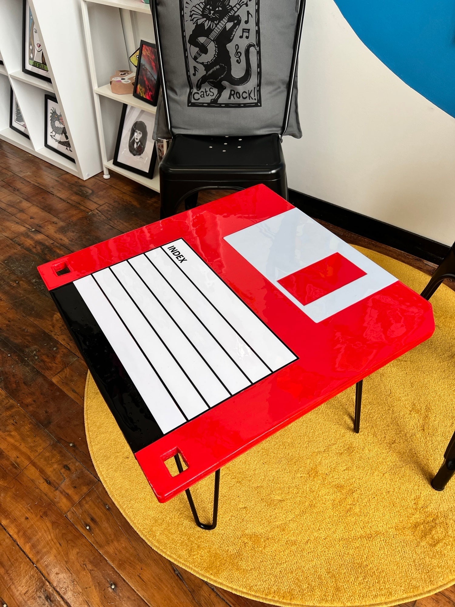 Floppy Disk: Coffee Table: 24x24’’ with 16’’ legs - Furniture