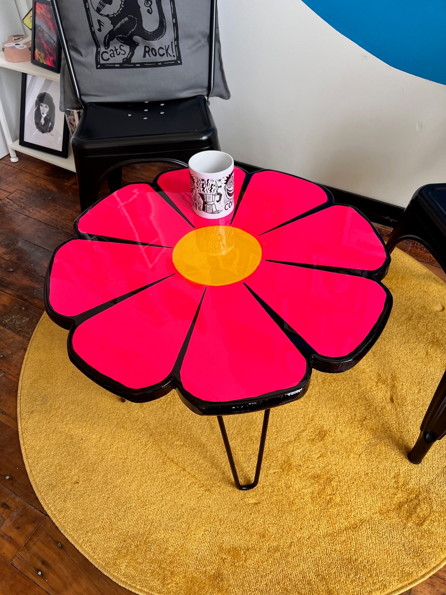 Flower Power: Coffee Table: 24’’ round with 16’’ legs - Furniture