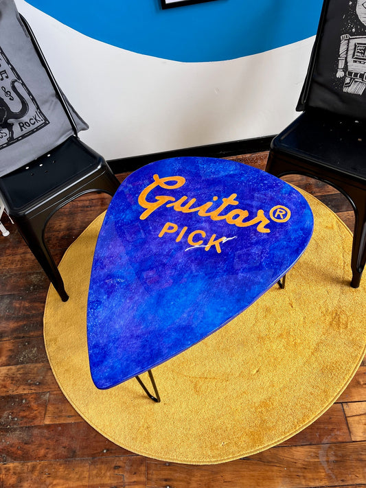 Guitar Pick: Coffee Table: 24x30’’ with 16’’ legs - Furniture
