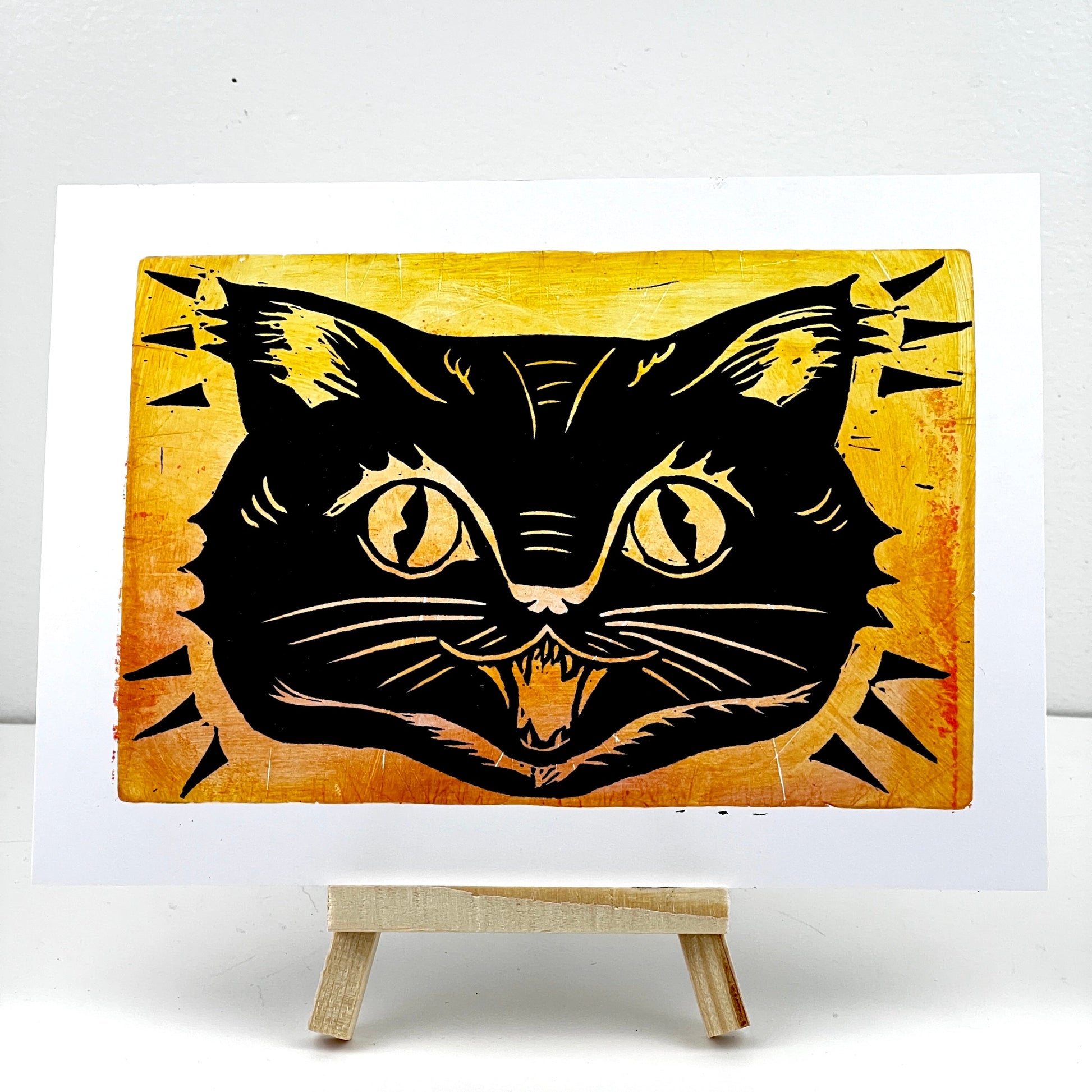 Halloween Cat - Arts & Entertainment