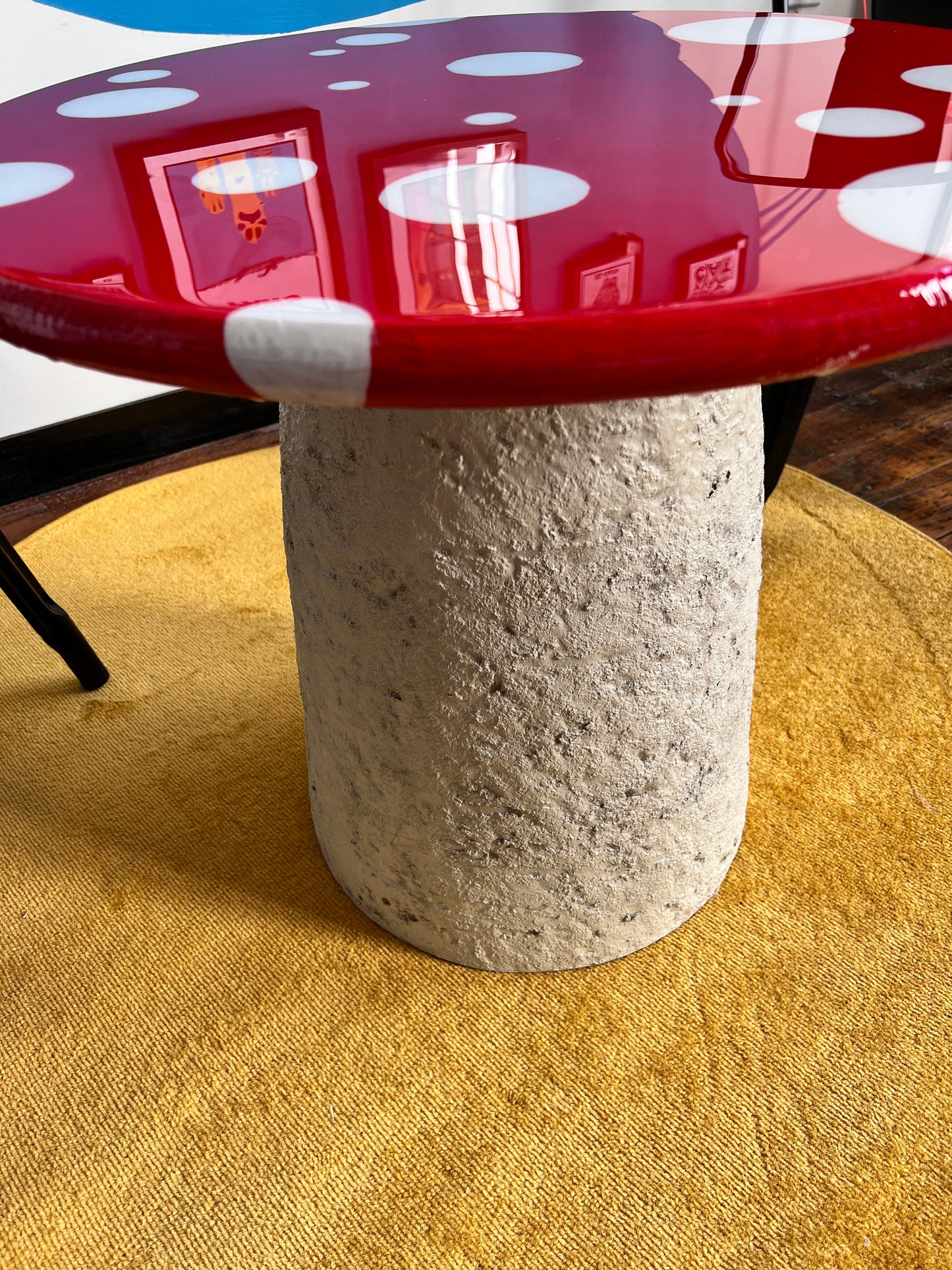 Magic Mushroom: Coffee Table: 24’’x24’’ round with 18’’ base - Furniture