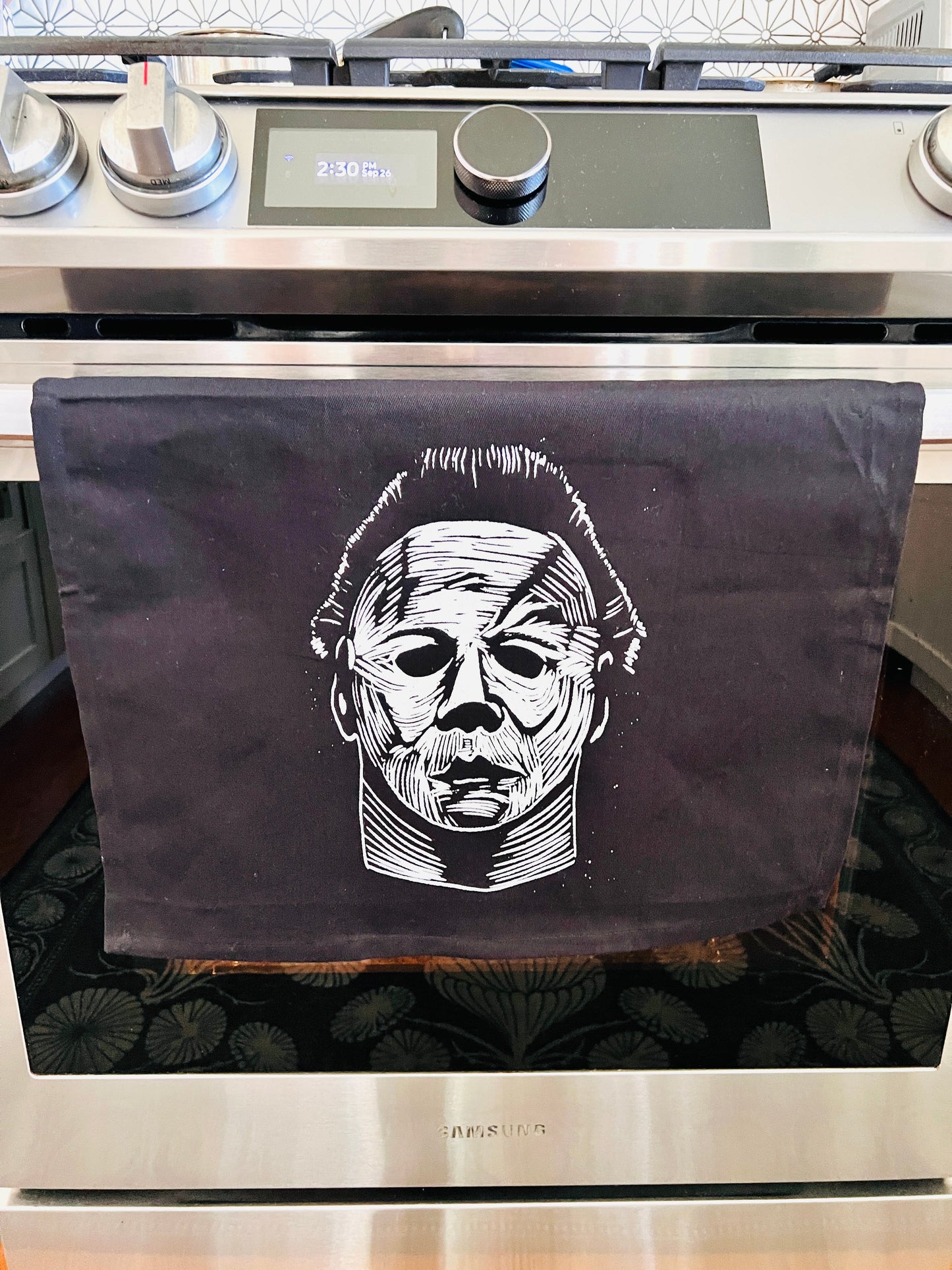 Michael Myers HALLOWEEN - tea towel all cotton kitchen cooking baking food - Towel