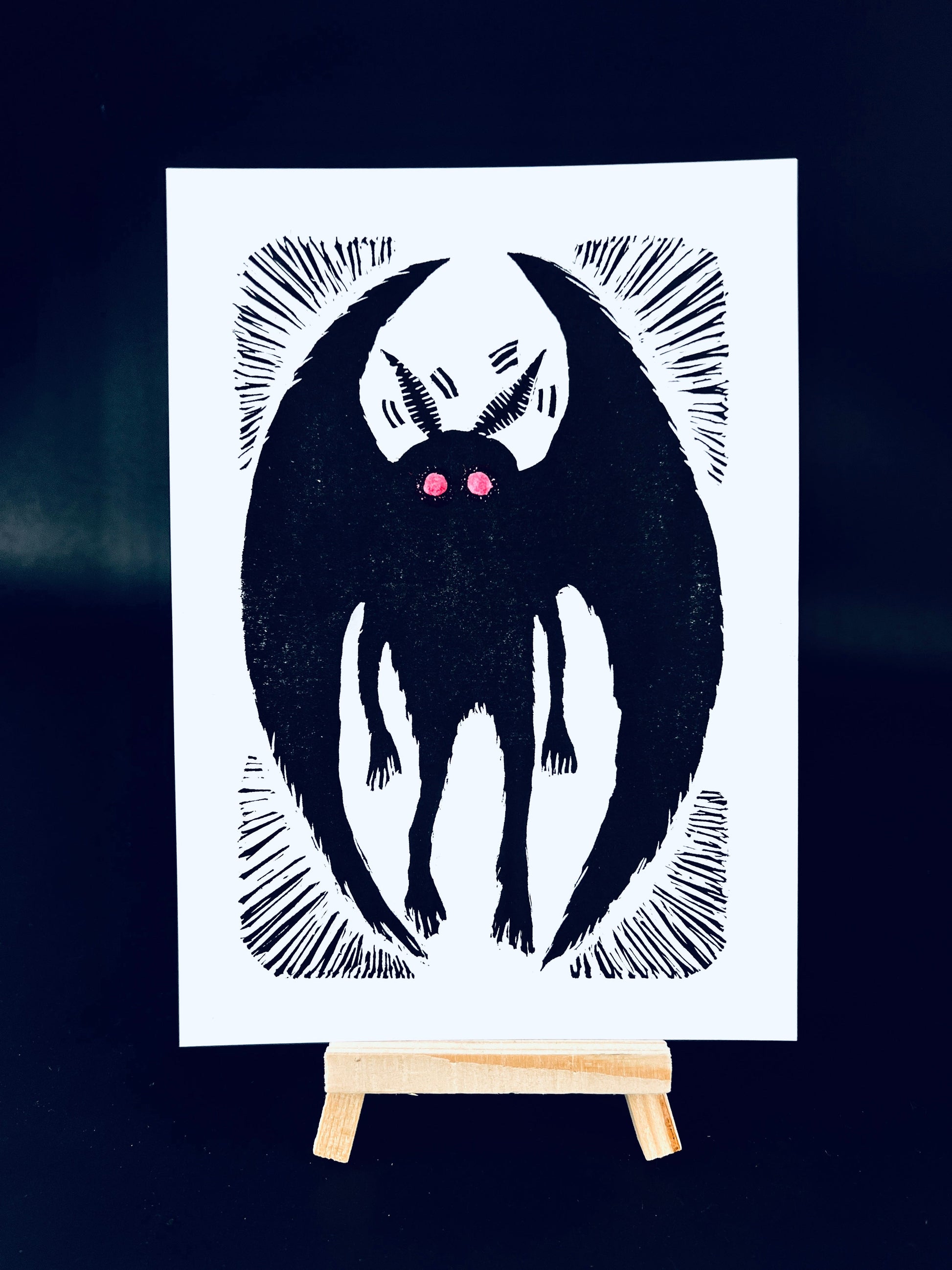 MOTHMAN - Arts & Crafts