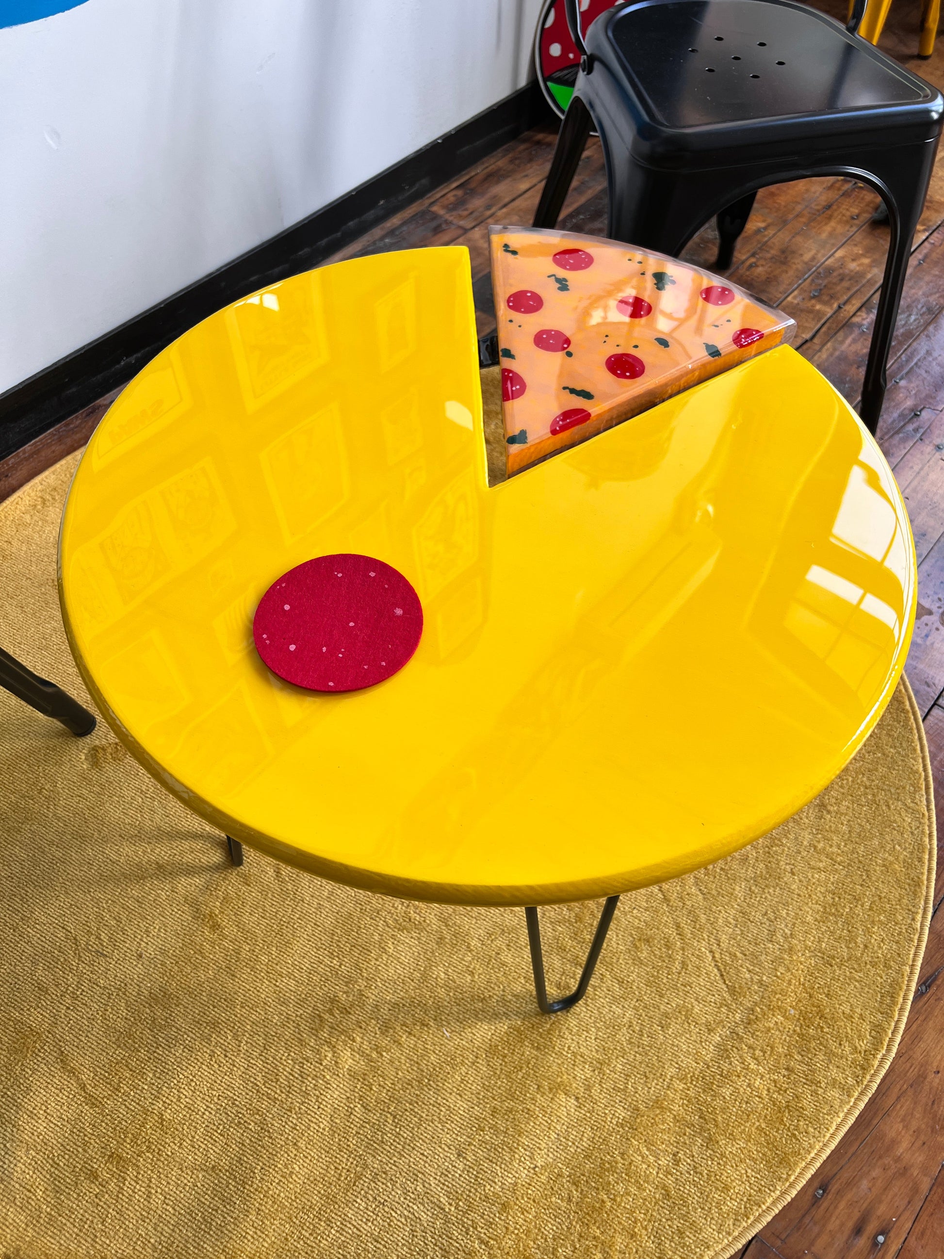 Pac-Man Pizza Party: Coffee Table: 24’’x24’’ round with 16’’ legs - Furniture