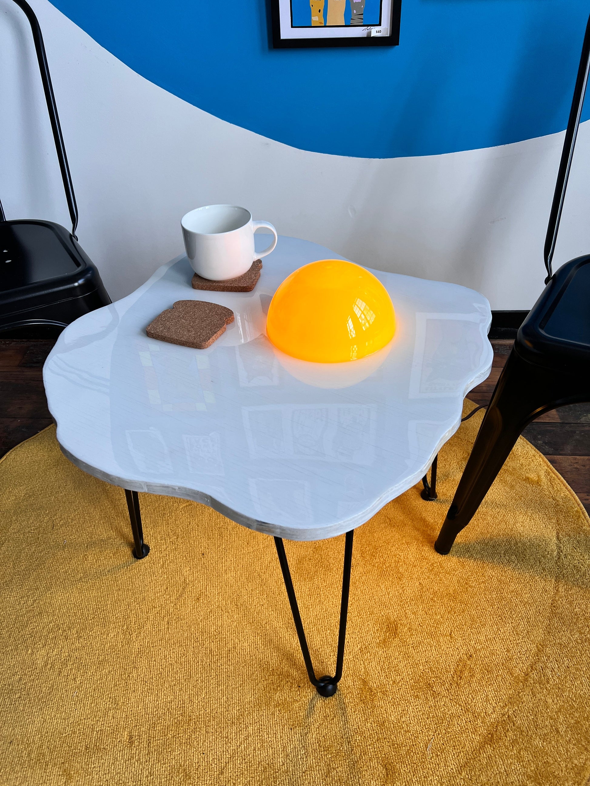 Sunny-Side-Up Egg w/ Yolk Light: Coffee Table: 24x24’’ with 16’’ legs - Furniture