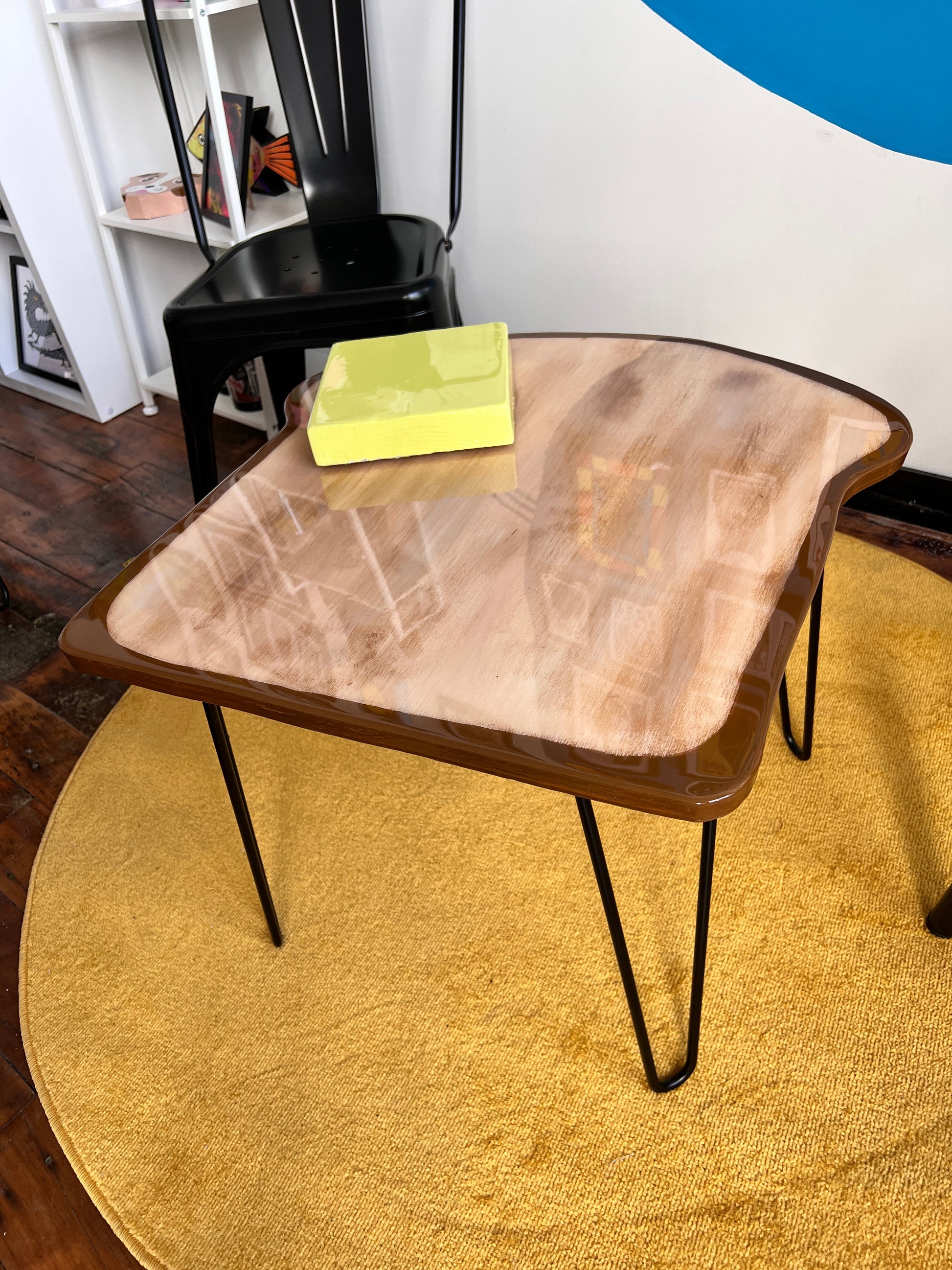 Toast /w Butter Pat: Coffee Table: 24x24’’ with 16’’ legs - Furniture