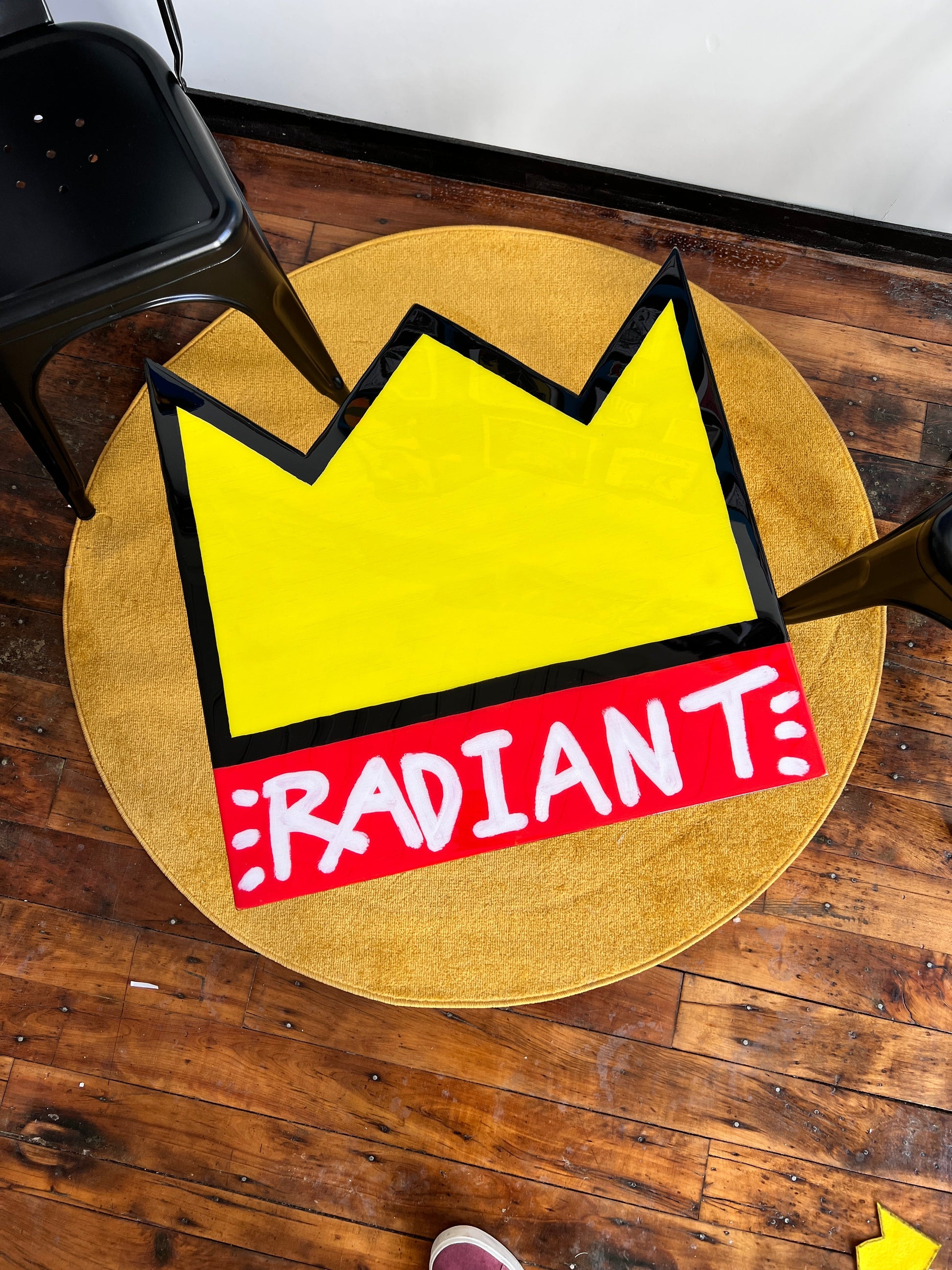 Basquiat Radiant Crown: Coffee Table: 24x24’’ with 16’’ legs - Furniture