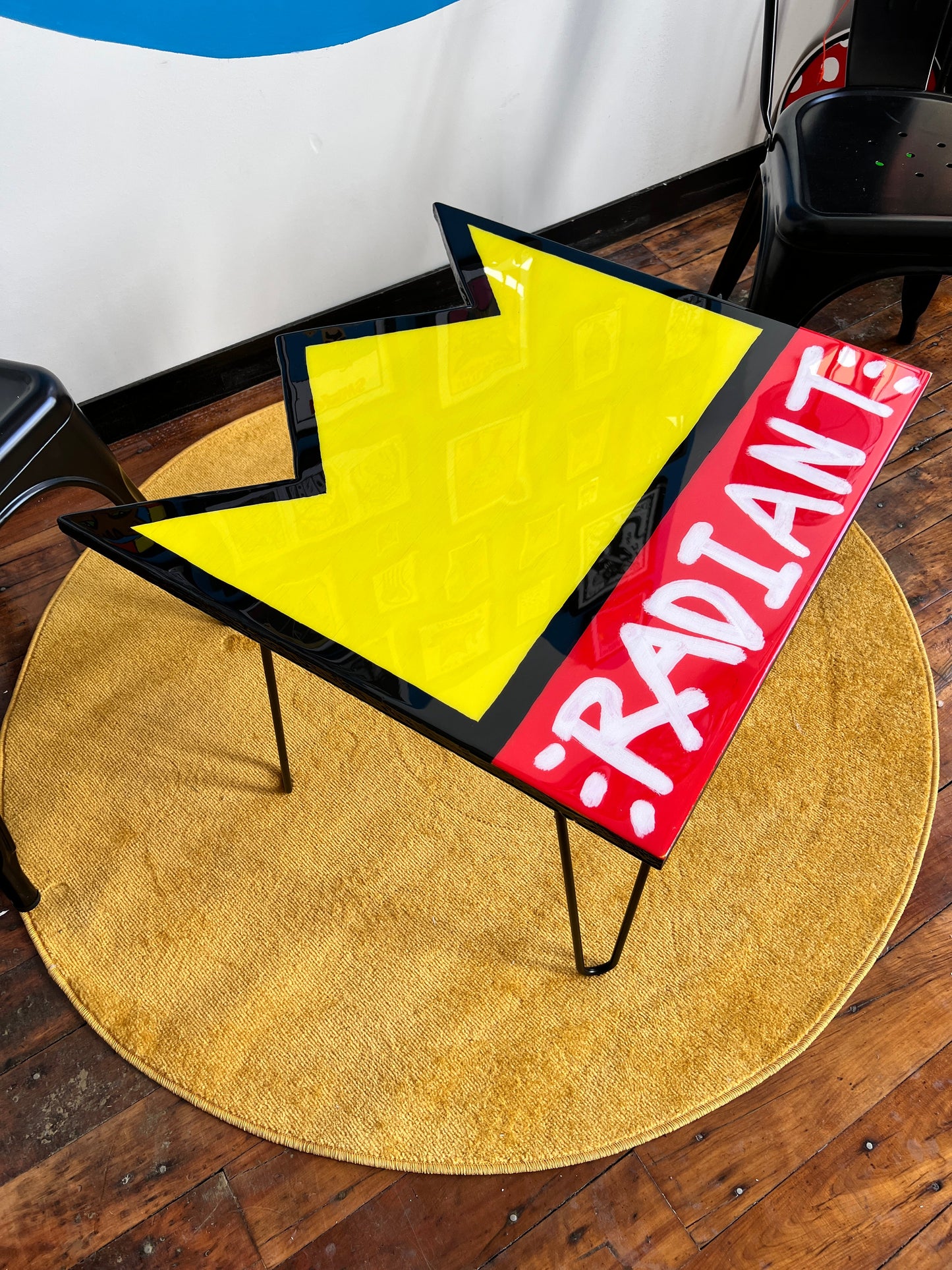 Basquiat Radiant Crown: Coffee Table: 24x24’’ with 16’’ legs - Furniture