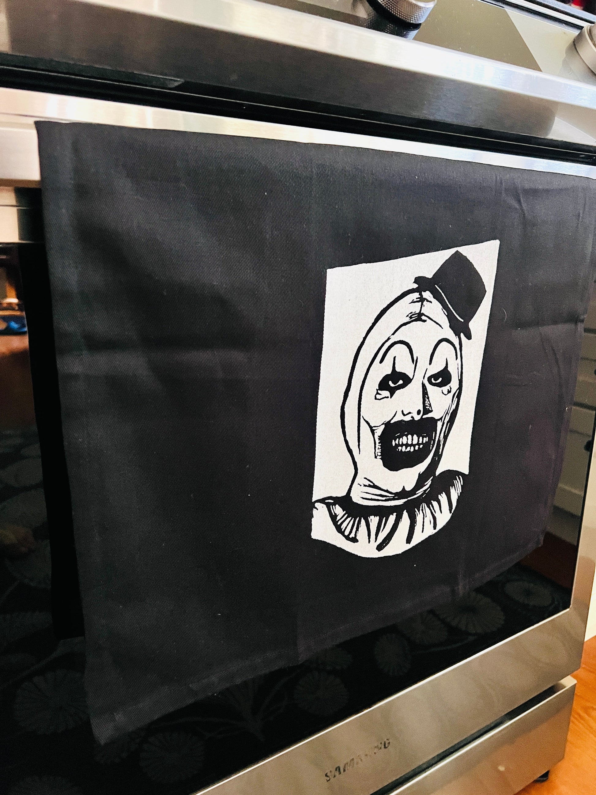 Terrifier Art the Clown HALLOWEEN - tea towel all cotton kitchen cooking baking food - Towel
