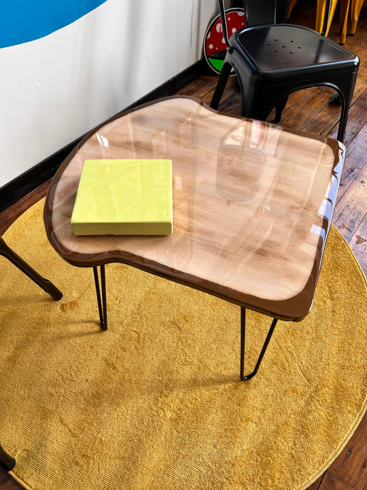 Toast /w Butter Pat: Coffee Table: 24x24’’ with 16’’ legs - Furniture